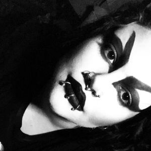 Meet your Posher, Vaegen